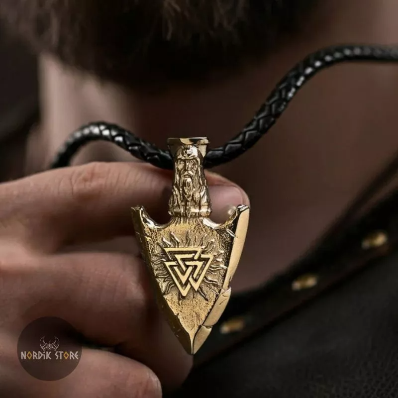 Collier Nordique Viking – Bijou Symbolique pour Homme