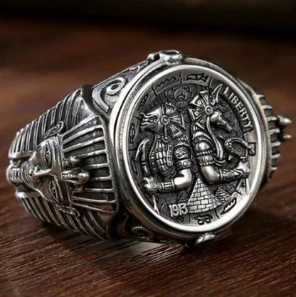 Ancient Ring – Vintage Mystery