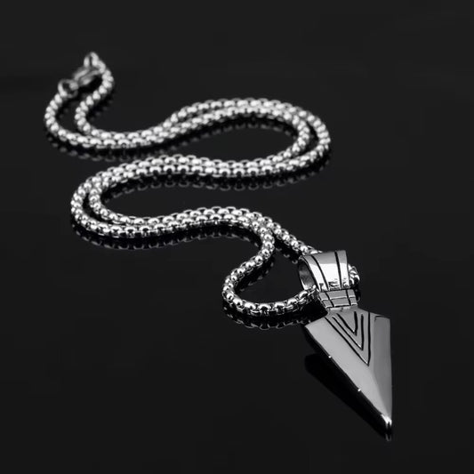 Collier Archer – Pointe de Précision