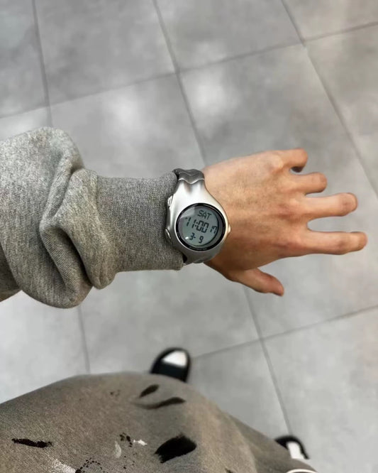 Montre Électronique Tendance – Écran LED Clair & Léger