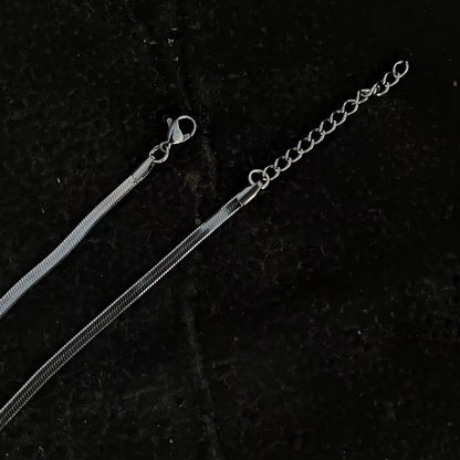 Chaîne Serpent Fine pour Homme – Bijou Moderne et Raffiné